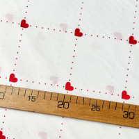 Ранфорс N - №2409\13 Сердечный ритм красный фон белый